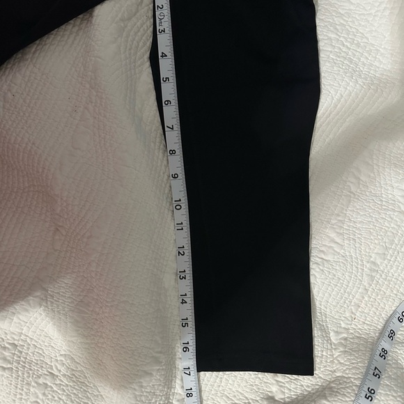 Shapewear black capri leggings - Picture 5 of 6